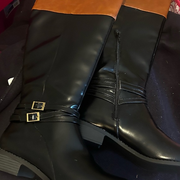 Brand new boots from Kohl’s size 10 and 11 available never worn new tags - Picture 10 of 13